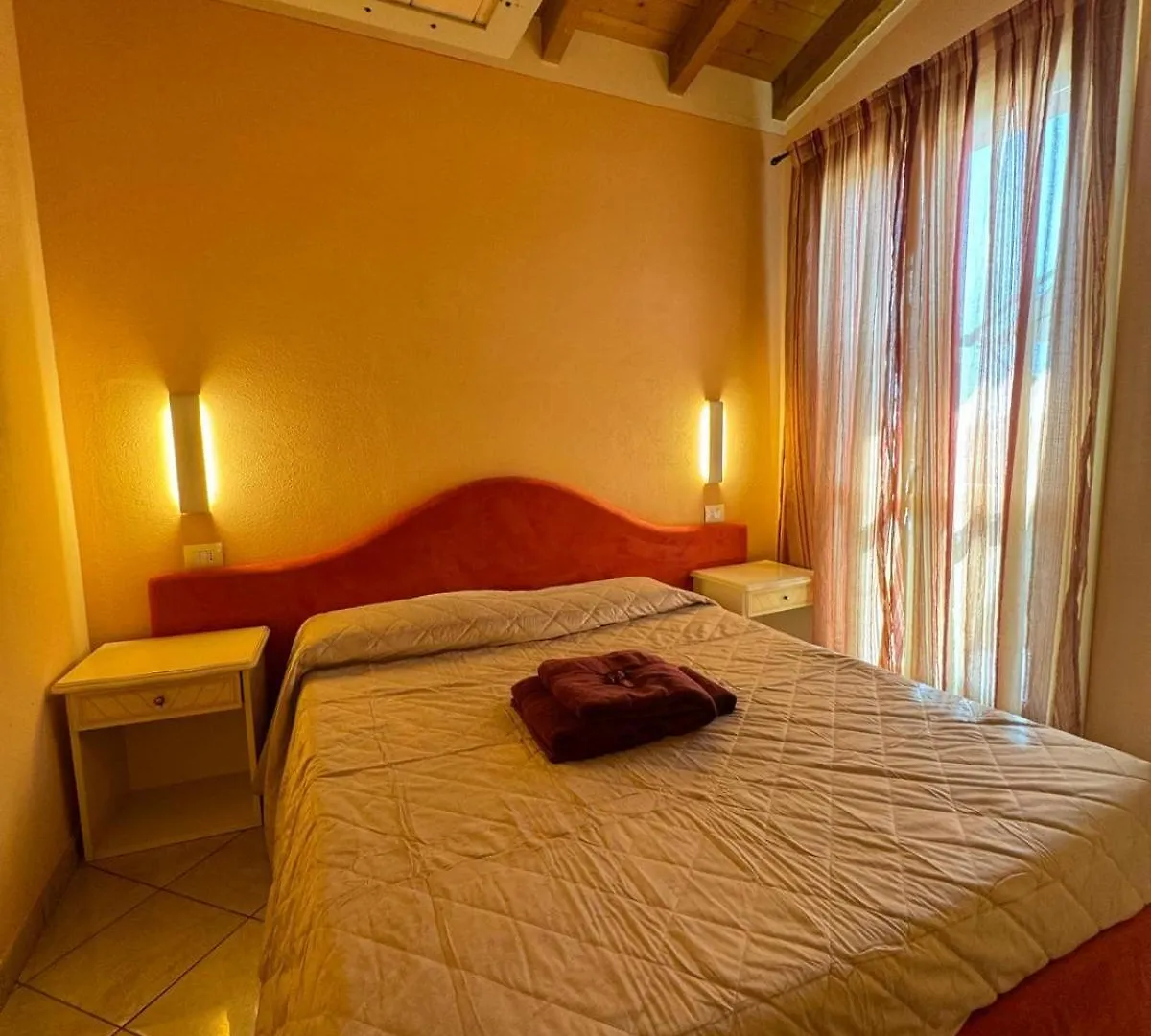 The Green Window - Apartment Manerba del Garda